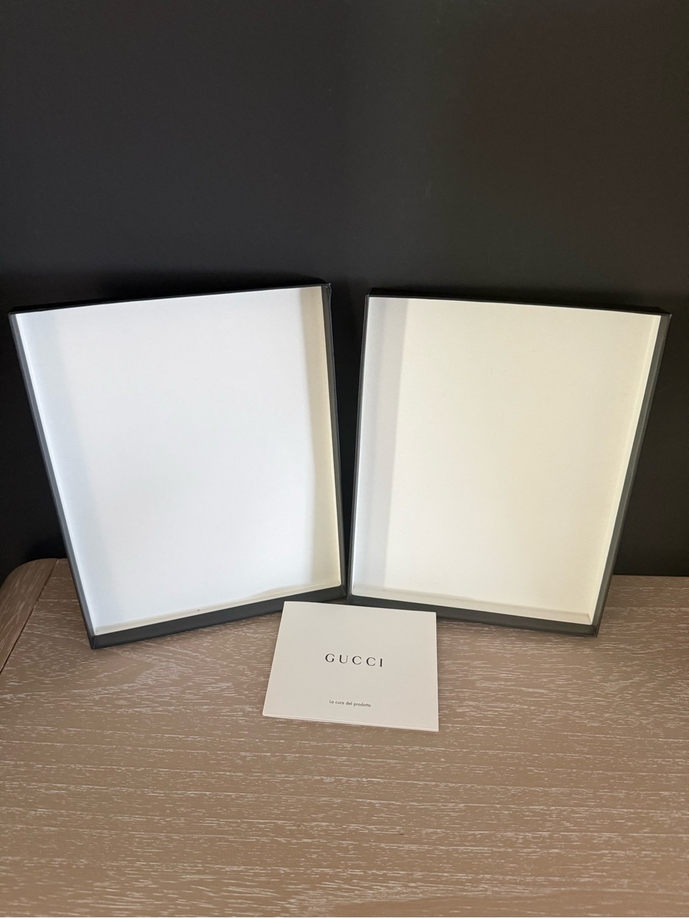 Gucci Gift Box and Gucci Card - Picture 3 of 3